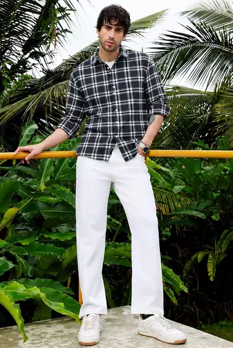 Men's Checkered Printed Spread Collar Casual Black Shirt