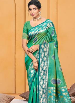 emerald green color beautiful soft silk blend woven designer partywear ethnic saree 2