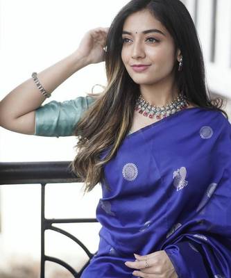Blue turquoise silk blend jacuard work festival saree with unstitched blouse piece 3
