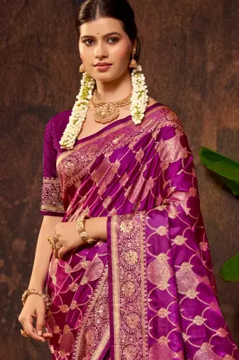 smart and ethnic deep magenta color silk blend fabric woven designer ethnic rich looks saree