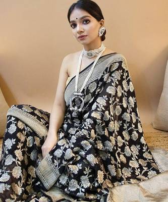 Grey black silk blend jacuard work festival saree with unstitched blouse piece 2
