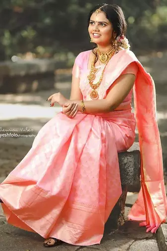 Baby pink black silk blend jacuard work festival saree with unstitched blouse piece
