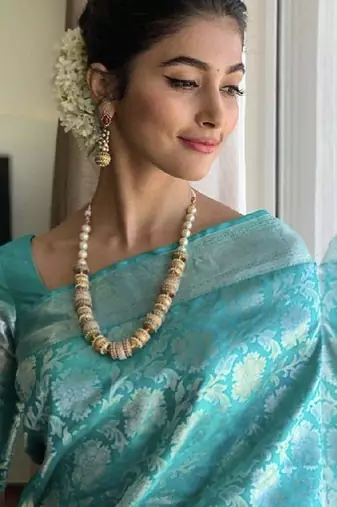 Sky blue silk blend jacuard work festival saree with unstitched blouse piece
