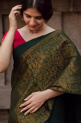 Green red silk blend jacuard work festival saree with unstitched blouse piece