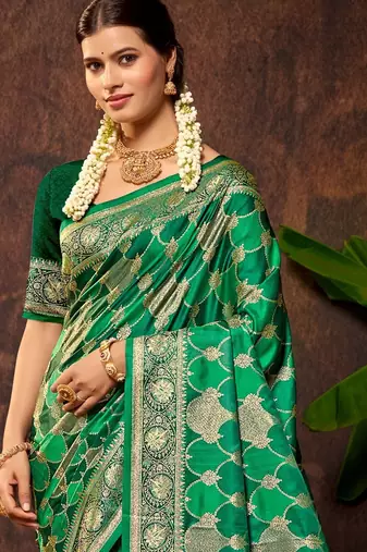 smart and ethnic emerald green color silk blend fabric woven designer ethnic rich looks saree
