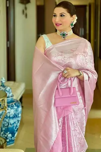 Baby pink silk blend jacuard work festival saree with unstitched blouse piece