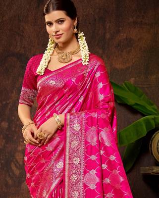 smart and ethnic rani pink color silk blend fabric woven designer ethnic rich looks saree 2