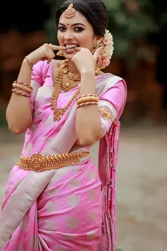 Baby pink silk blend jacuard work festival saree with unstitched blouse piece