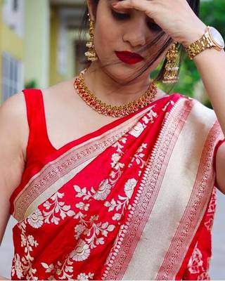 Red  silk blend jacuard work festival saree with unstitched blouse piece 4