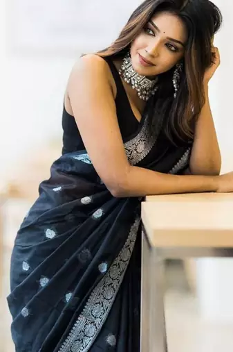 Black linen jacuard work festival saree with unstitched blouse piece