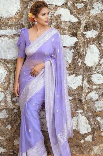 Lavender linen jacuard work festival saree with unstitched blouse piece