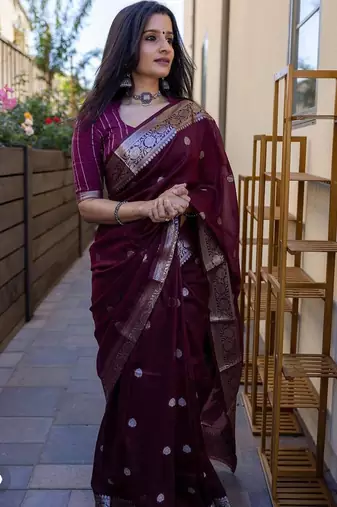 Wine linen jacuard work festival saree with unstitched blouse piece