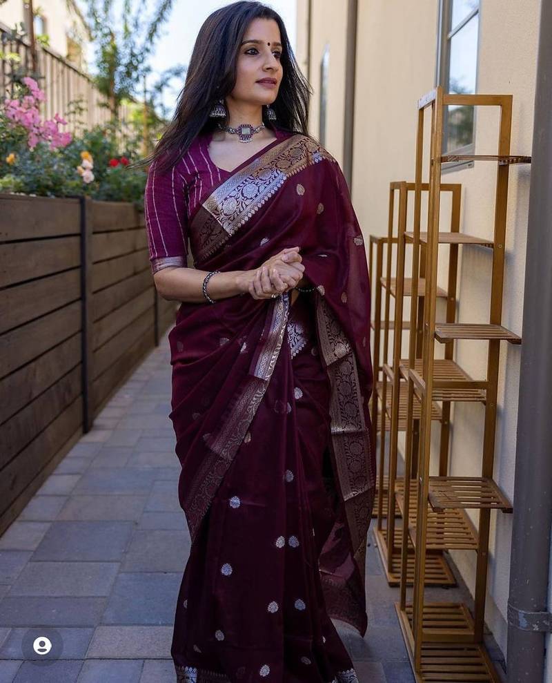 Wine linen jacuard work festival saree with unstitched blouse piece