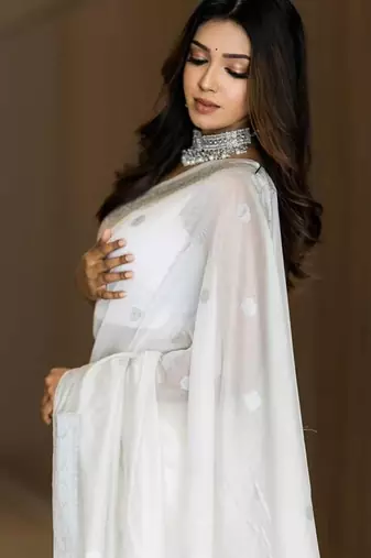 White linen jacuard work festival saree with unstitched blouse piece
