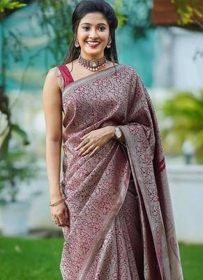Maroon  silk blend jacuard work festival saree with unstitched blouse piece 2