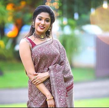 Maroon  silk blend jacuard work festival saree with unstitched blouse piece 3