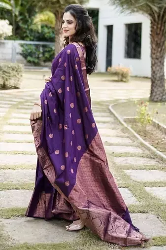 Purple silk blend jacuard work festival saree with unstitched blouse piece