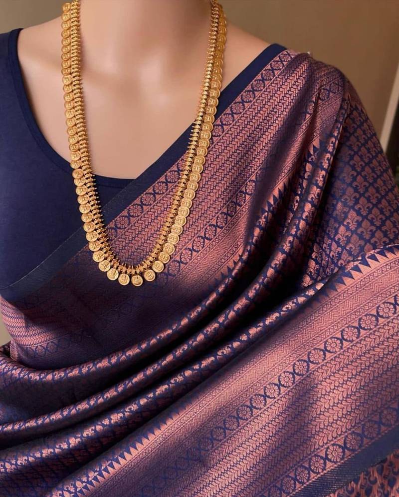 Blue silk blend jacuard work festival saree with unstitched blouse piece