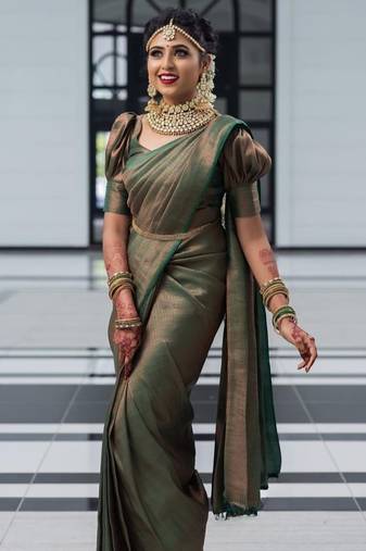 Green silk blend jacuard work festival saree with unstitched blouse piece