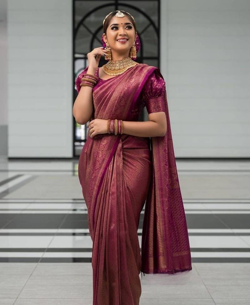 Wine silk blend jacuard work festival saree with unstitched blouse piece