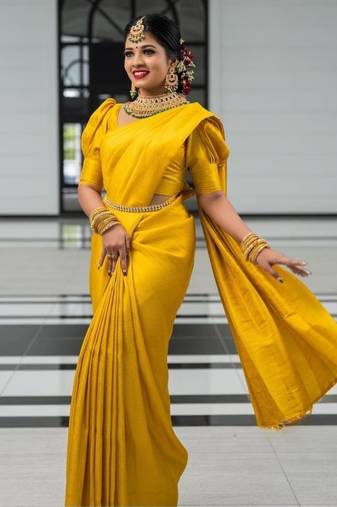 Yellow silk blend jacuard work festival saree with unstitched blouse piece