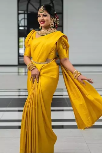 Yellow silk blend jacuard work festival saree with unstitched blouse piece