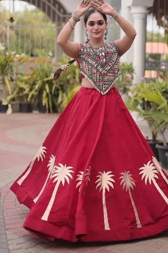 Roman Lehenga Choli Set With Kutchi Embroidery And Gota Work