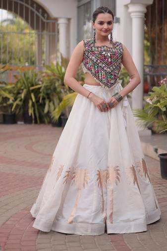 Roman Lehenga Choli Set With Kutchi Embroidery And Gota Work