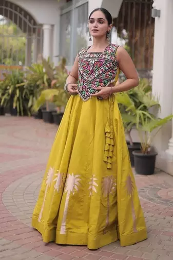 Roman Lehenga Choli Set With Kutchi Embroidery And Gota Work
