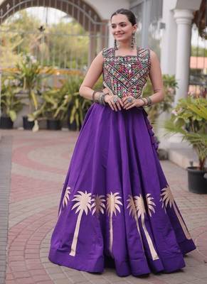 Roman Silk Lehenga Top Set With Pan Patti Gota And Mirror Lace 1