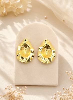 Flowing teardrop design gold plated drop earring for women and girls 2