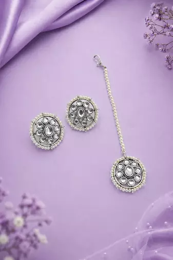 Creative circle shape and pearls kundan stone silver plated necklace set with maang tikka
