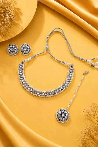 Attractive circle shape and pearls kundan stone silver plated choker set