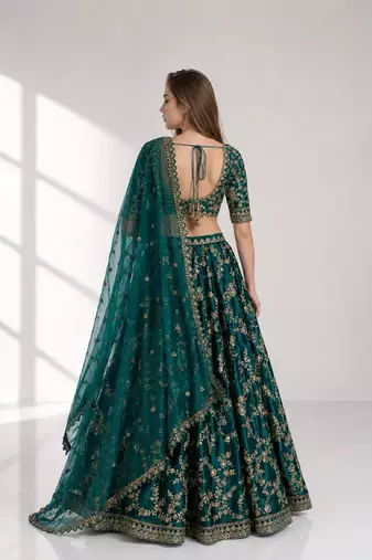 RAMA  SEQUINS & EMBROIDERED VELVET FESTIVAL LEHENGA CHOLI SET FOR WOMEN'S