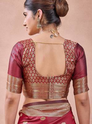 Maroon banarasi kota cotton silk saree with zari work, paisley floral motifs, woven border and blouse 5