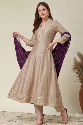 Women beige embroidered v-neck a-line kurta pant set with contrast wine dupatta