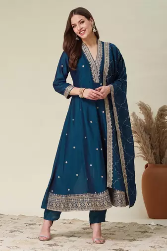 Women teal embroidered v-neck a-line kurta pant set with contrast teal dupatta