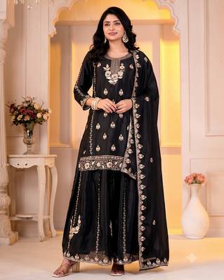 Women's black embroidered kurta with sharara and dupatta set 1