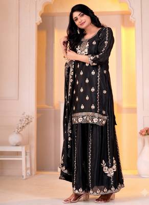 Women's black embroidered kurta with sharara and dupatta set 2