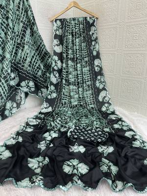 teal heavy silk blend printed saree with pape mirror work & mirror border 4
