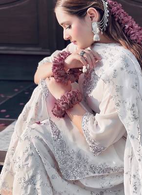 Festive special white embroidered farshi suit set 3-piece 2