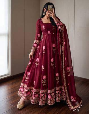 Women's red ethnic lotus floral thread work anarkali gown with straight pants & embroidered border dupatta 3