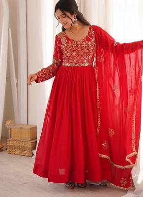 Designer red flared anarkali suit set for women 1