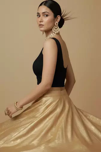 Solid premium silk v neck saree blouse