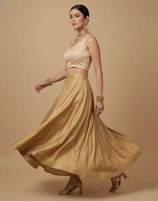 Solid premium silk v neck saree blouse 3