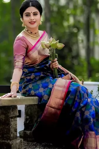 Blue pink  silk blend jacuard work festival saree with unstitched blouse piece