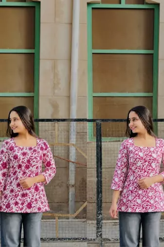 Women floral printed kurta