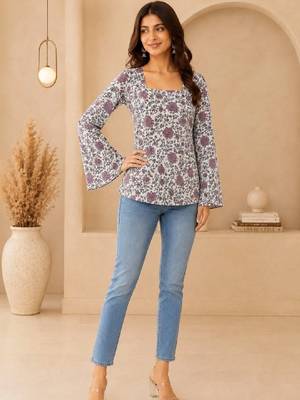 Women floral printed bell sleeves floral kurta 4