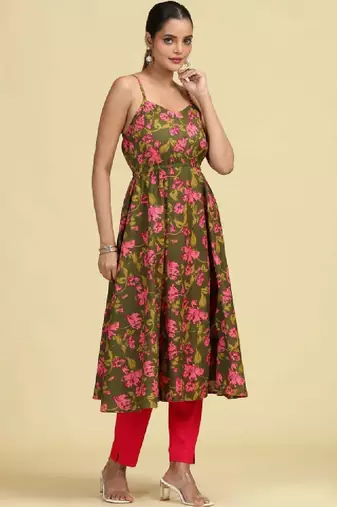 Women floral printed floral kurta