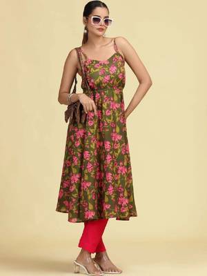 Women floral printed floral kurta 3